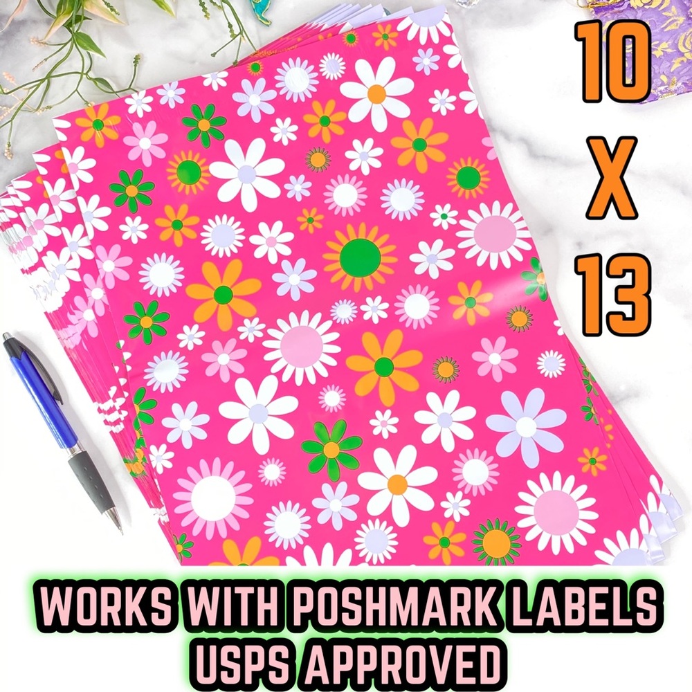 25 10X13 Brady Bunch Poly Mailers PRICE IS FIRM - Picture 2 of 5